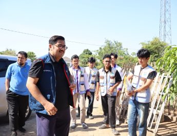 Perkuat Keberlanjutan Program, PPK Ormawa HIMAKAHA FK Unhas Jalani Visitasi Internal di Desa Popo