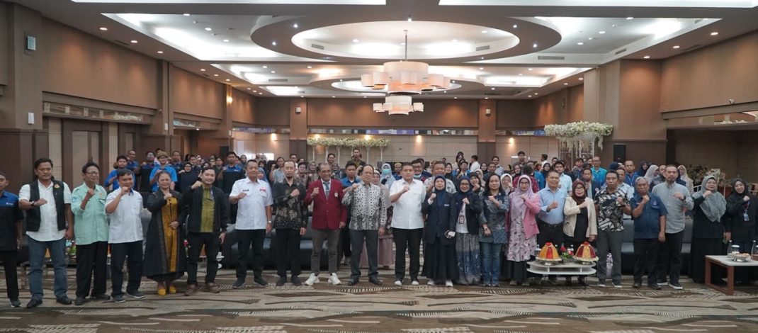 Poltekbos Gelar SEMNASTEK 2026, Jembatani Kampus dan Industri Teknik Elektro